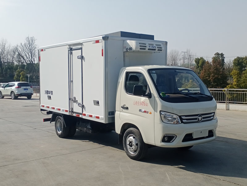 程力牌CL5030XLCB6WX型冷藏車